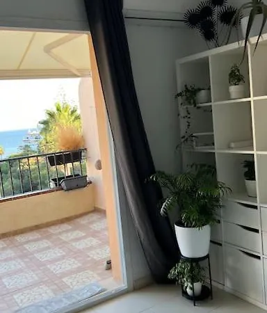 شقة Marina Del Sol 121 فوينخيرولا